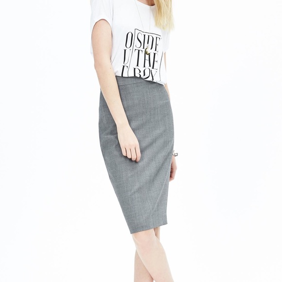 Banana Republic Pencil Skirt - Picture 1 of 2